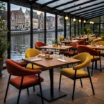 Horeca-Armstoel-AMAZE-roest-Ademende-Stof